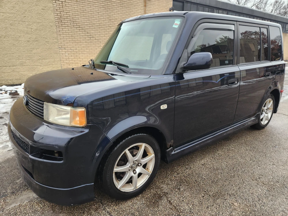 2005 Scion XB - photo 2