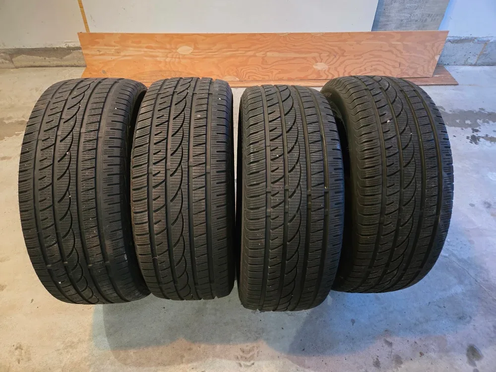 Snowpower Lanvigator 235/55R17 Set of Four Tires image indicator(5)