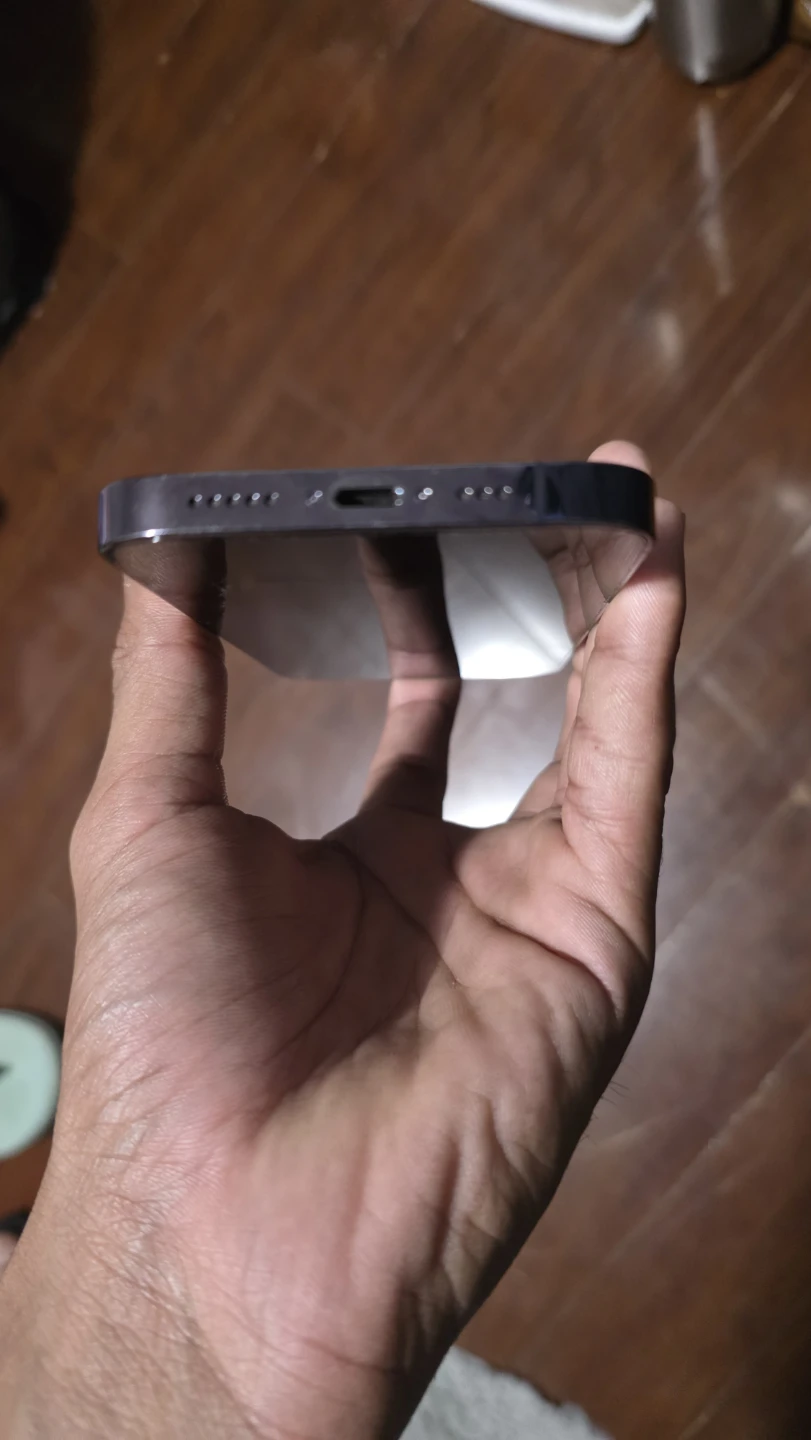 iPhone 14 Pro - photo 3