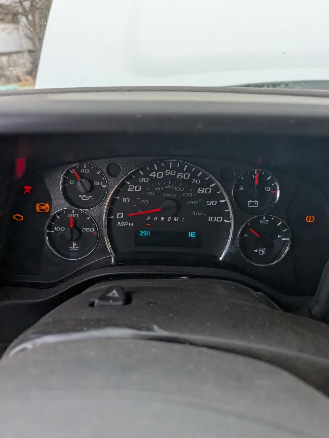2010 chev Express 2500. 4.8l image indicator(6)