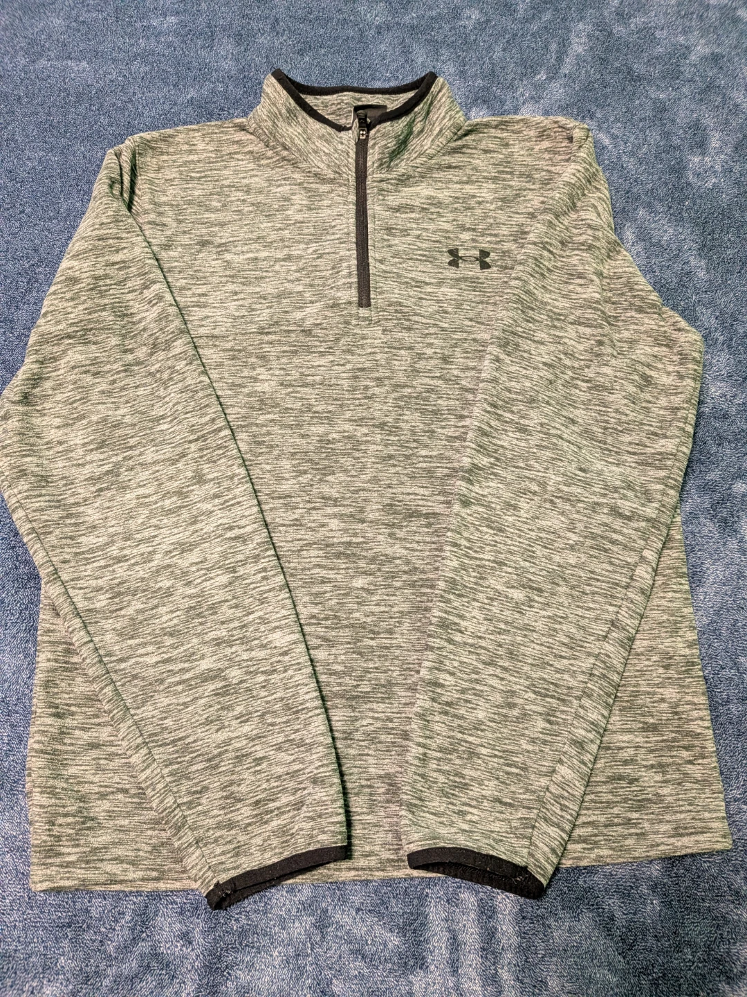 Christmas bundle! 3 sweatshirts and 1 pair of pants XL (14-16) - photo 2
