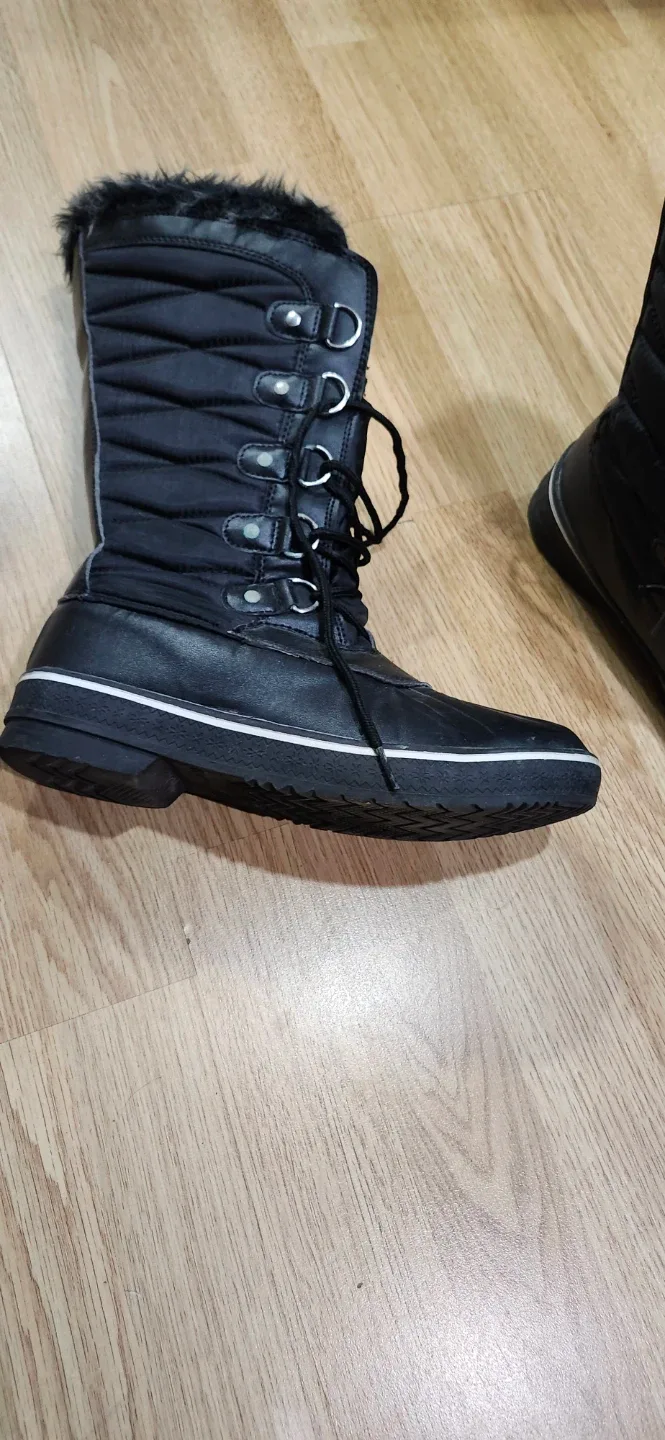 Canadiana Black Winter Boots image indicator(5)