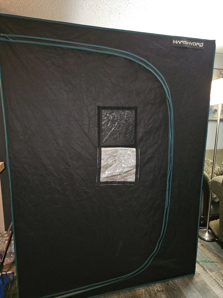 Mars Hydro Grow Tent