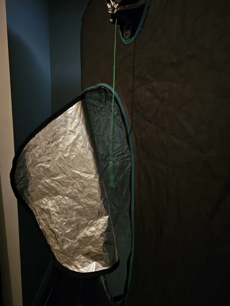 Mars Hydro Grow Tent - photo 3