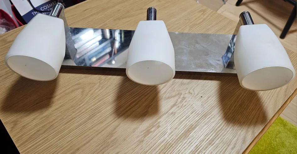 Triple Spotlight Bar image indicator(3)