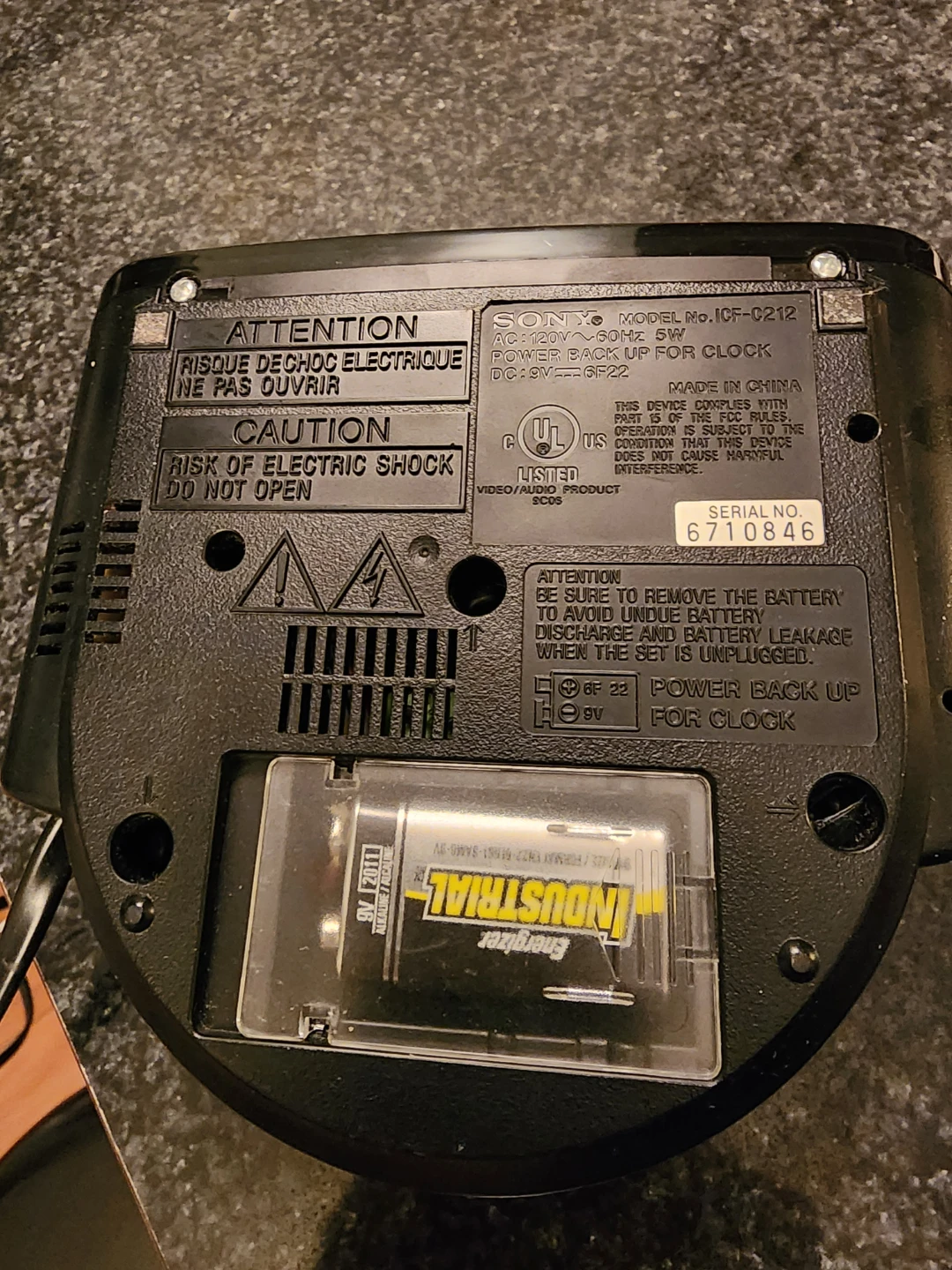 Sony ICF-C212 Dream Machine Clock Radio - photo 2