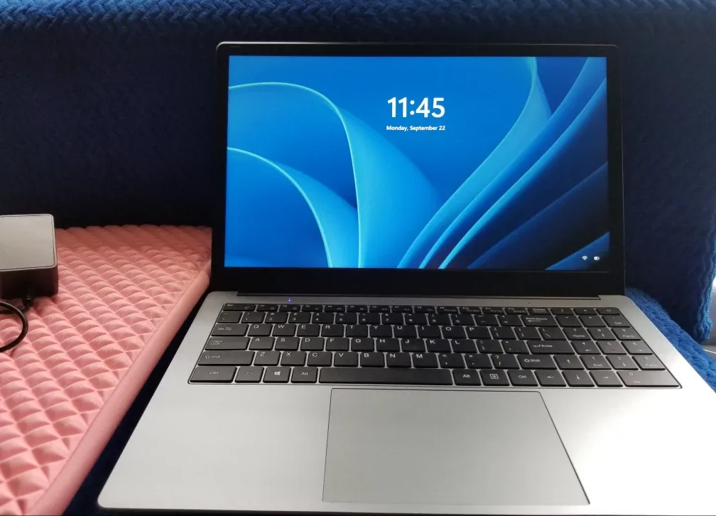 SGIN Laptop DESKTOP-DLBDK70 image indicator(3)