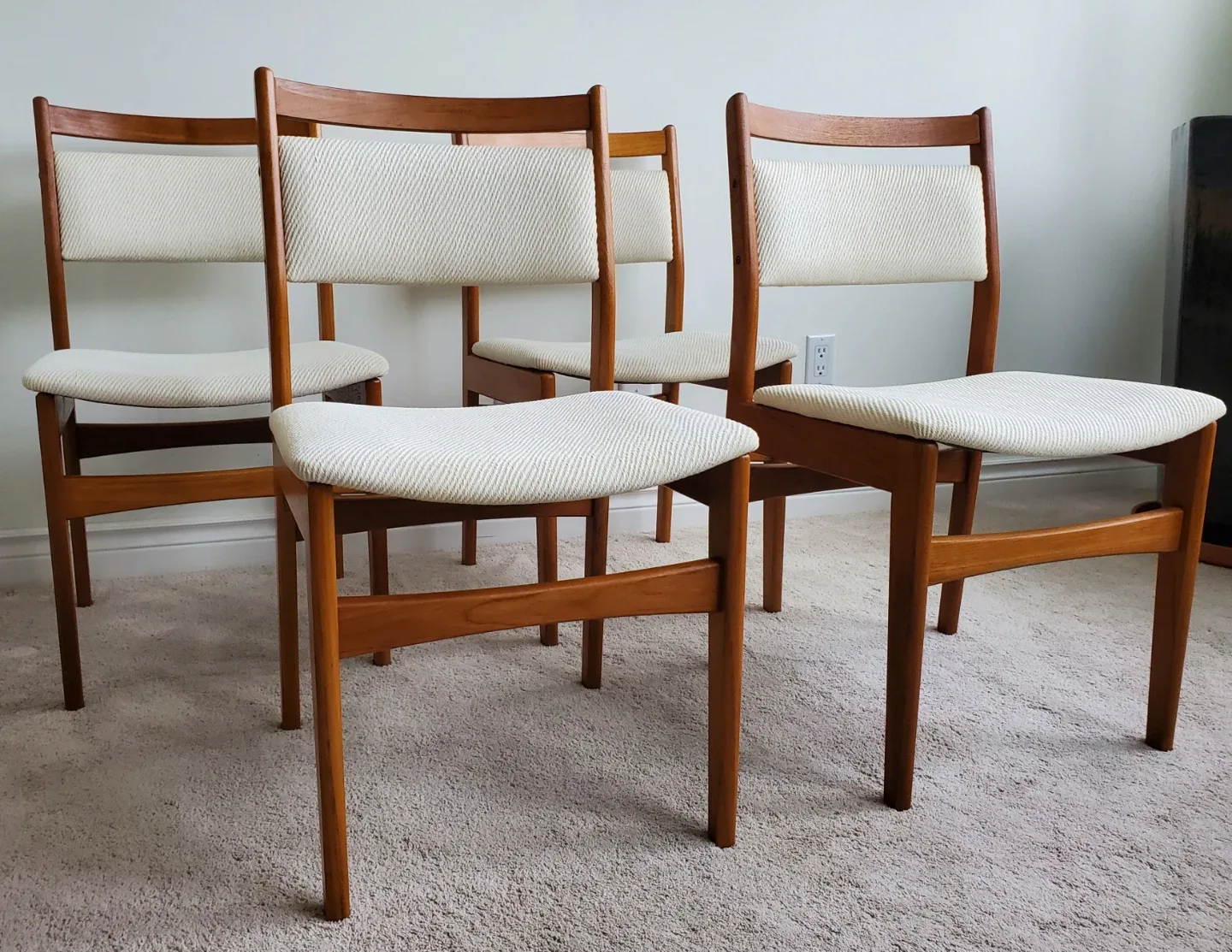 4 MCM Teak Dining Chairs by Nordic Furniture image indicator(2)