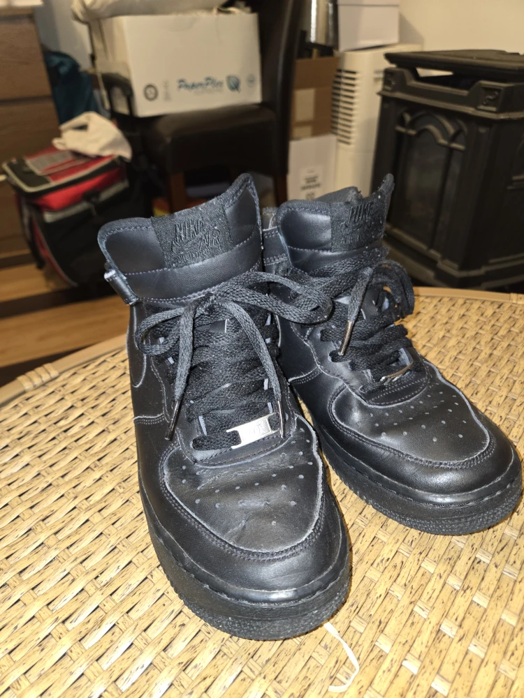 Nike Air Force 1 Mid - Black - photo 2