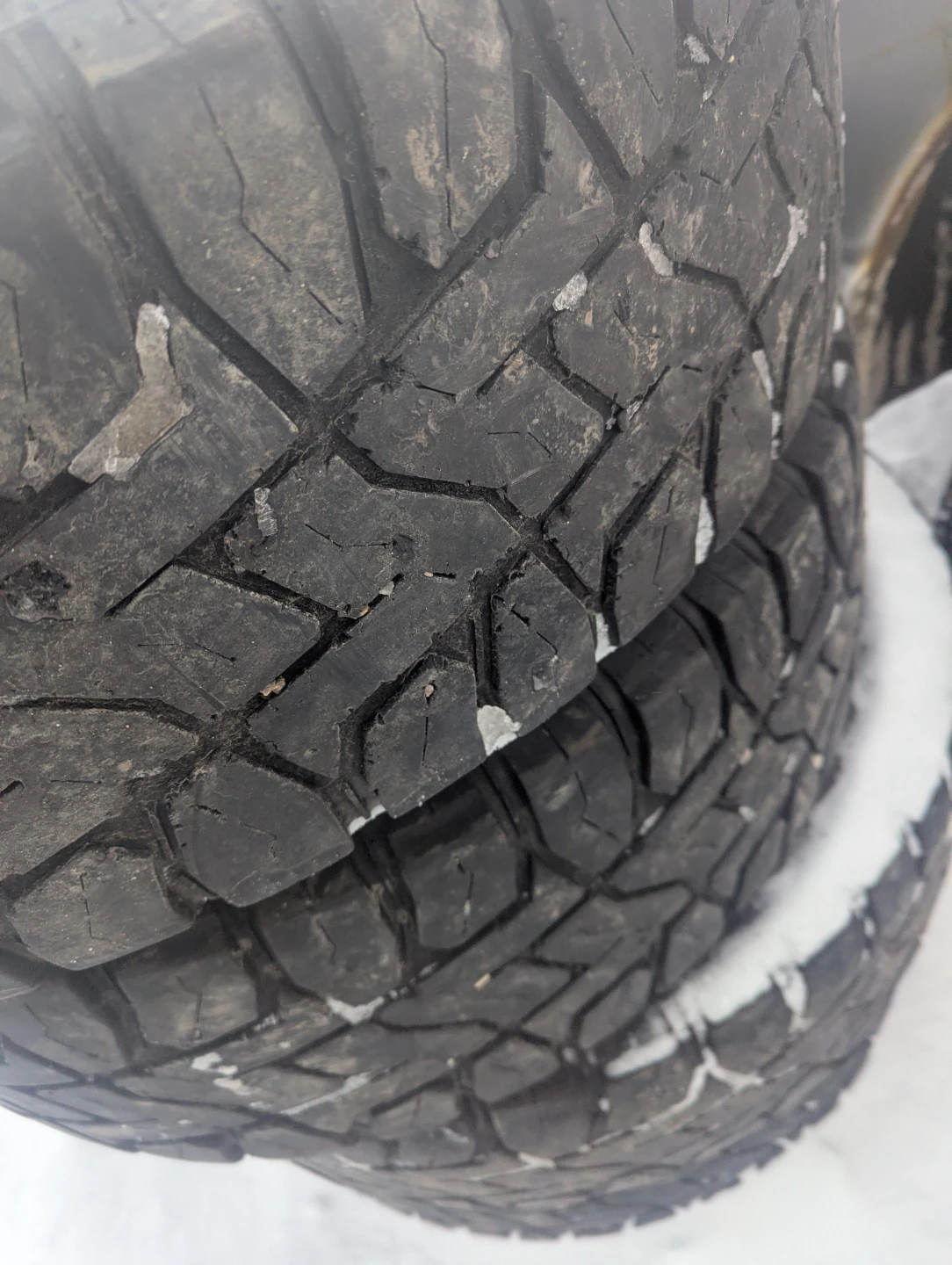 Cooper Discoverer LT275/70R18 Tires - photo 3