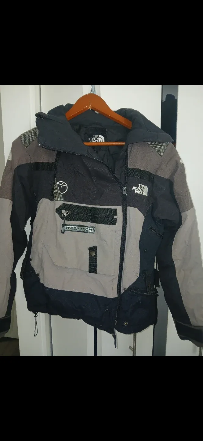 North Face Winter Jackets, different prices, ask image indicator(2)