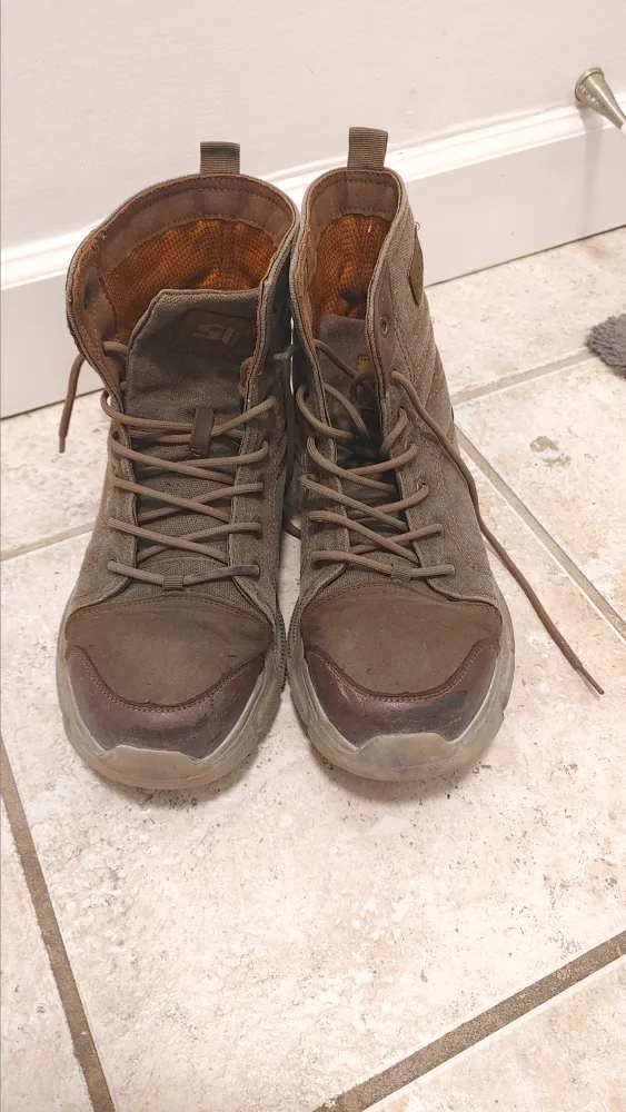 Men's steel toe boots size 8.5