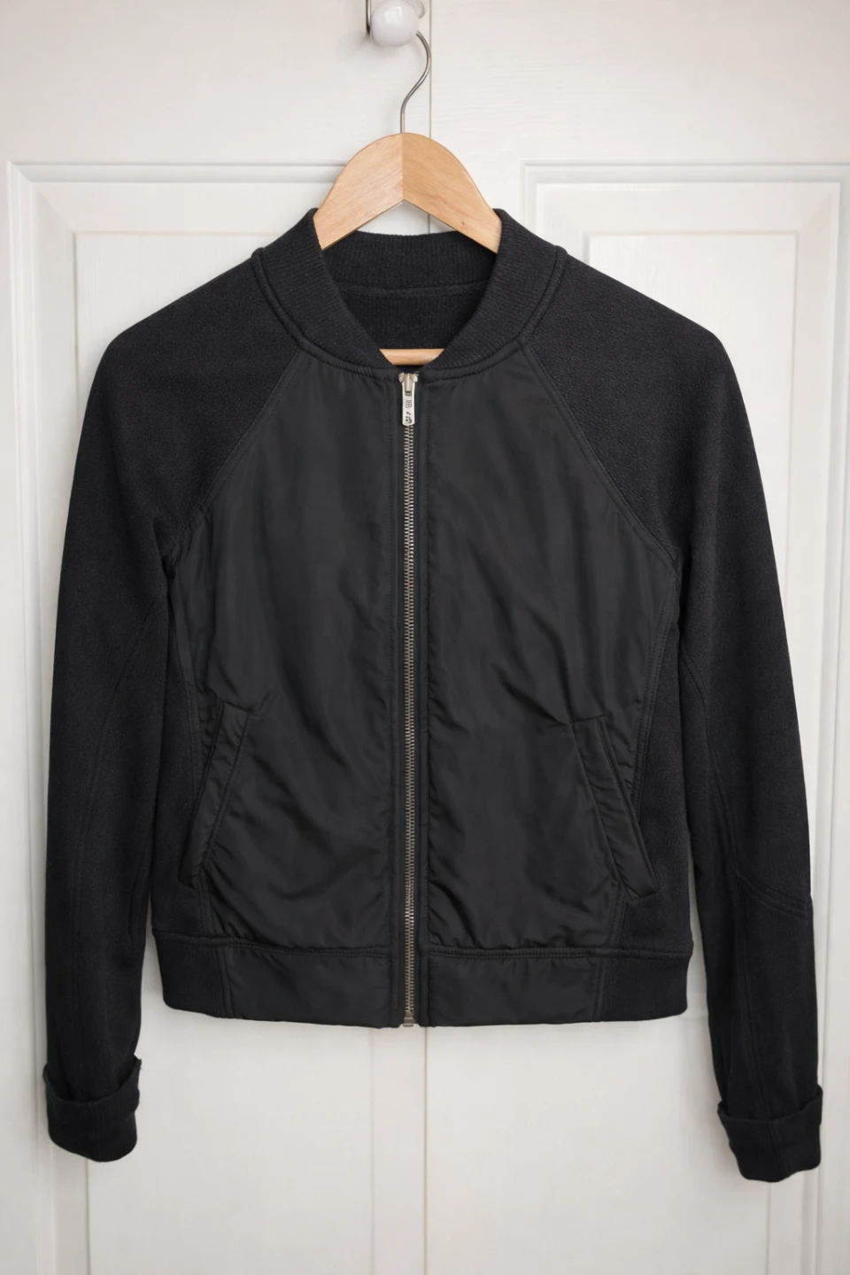 Lululemon Always Effortless Jacket, Size Medium - photo 3