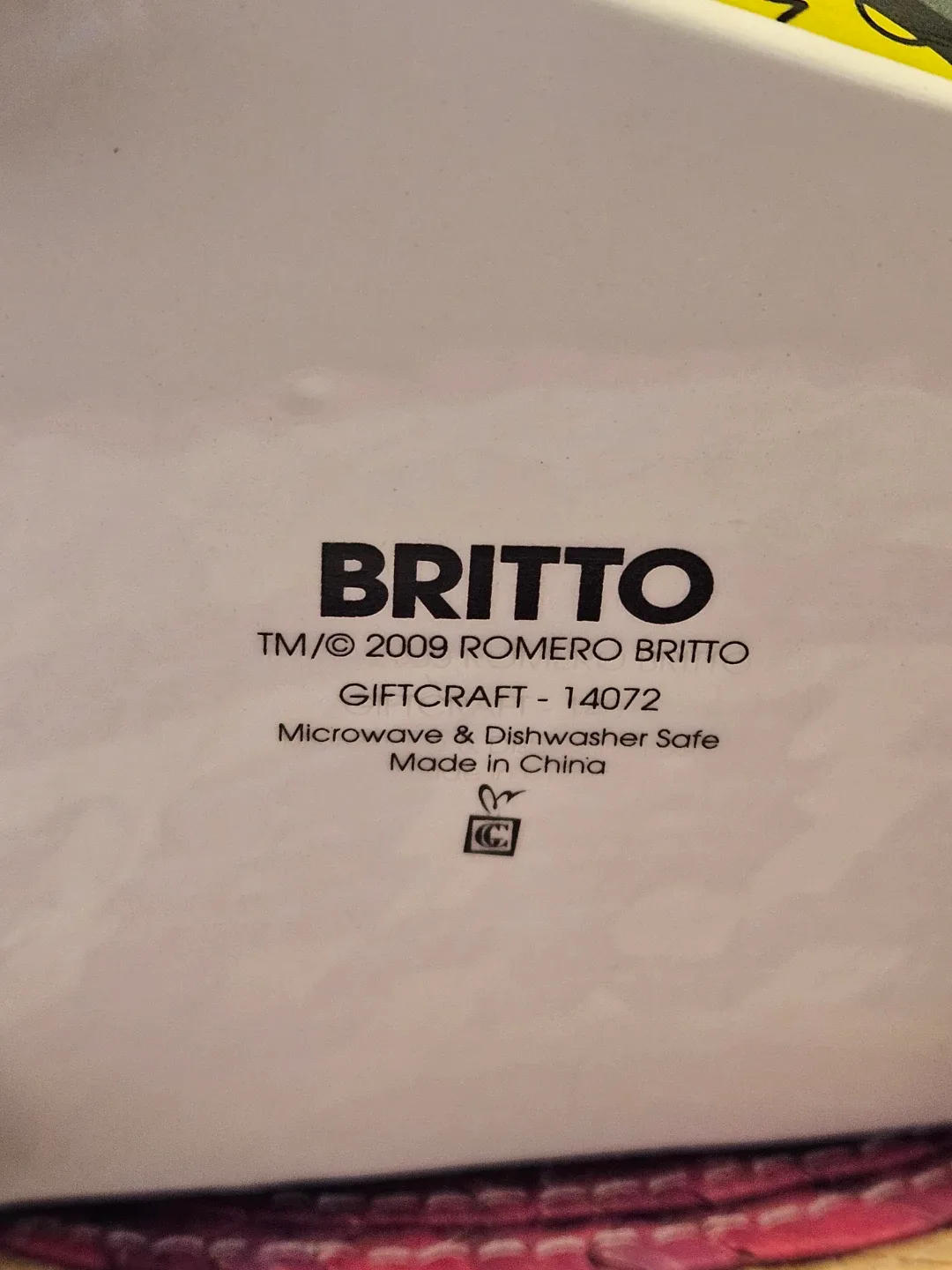 Romero Britto Teapot image indicator(6)