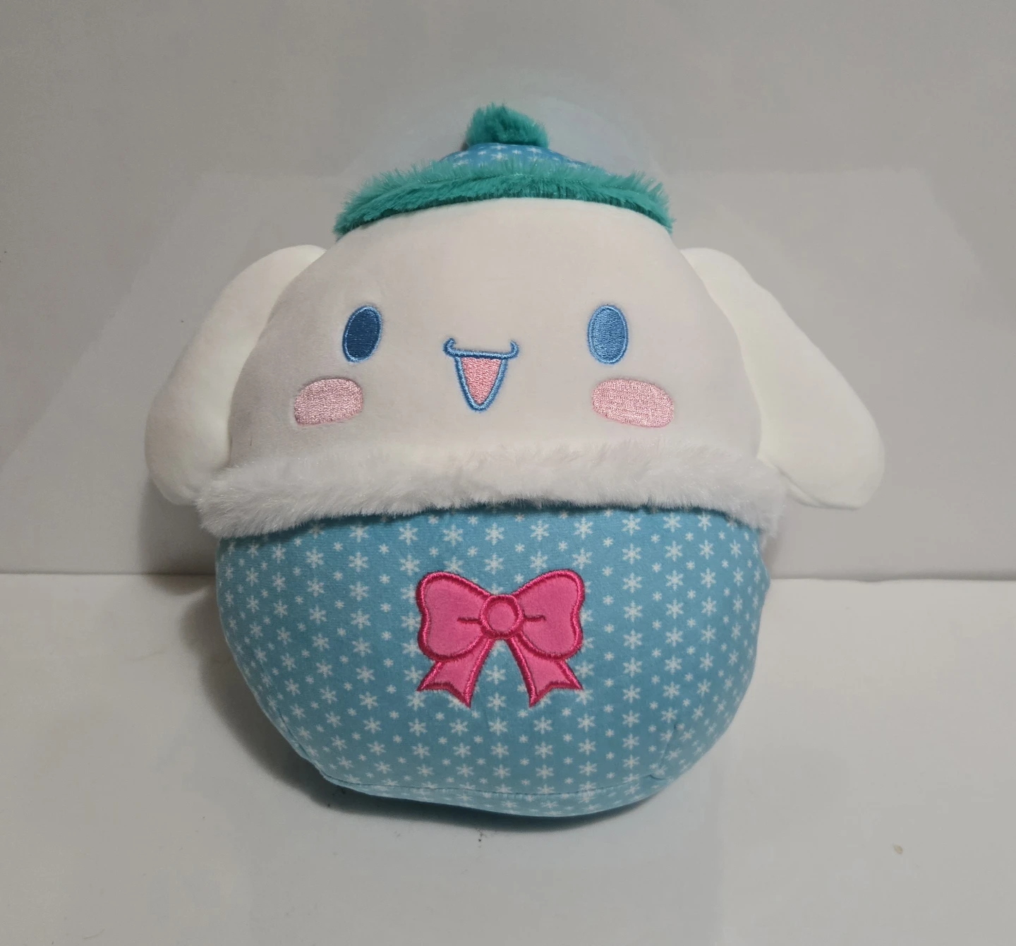 Squishmallows Cinnamoroll Holiday Plush - photo 3