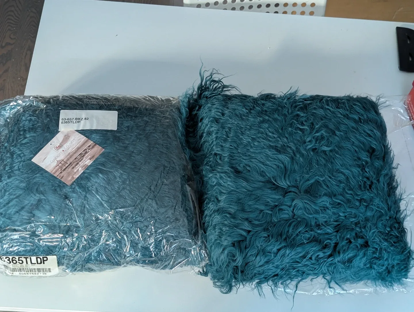 Decorative Throw Pillows