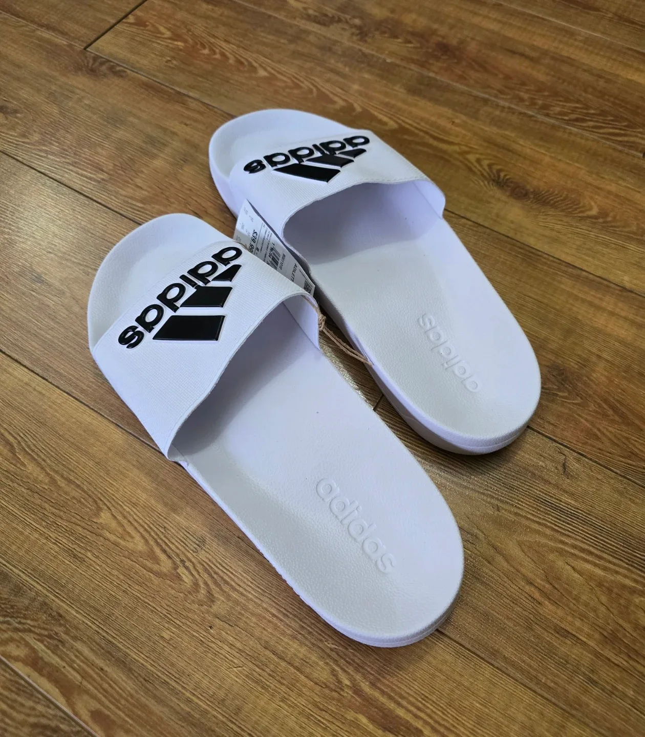 Adidas Slides Size 10 US image indicator(4)
