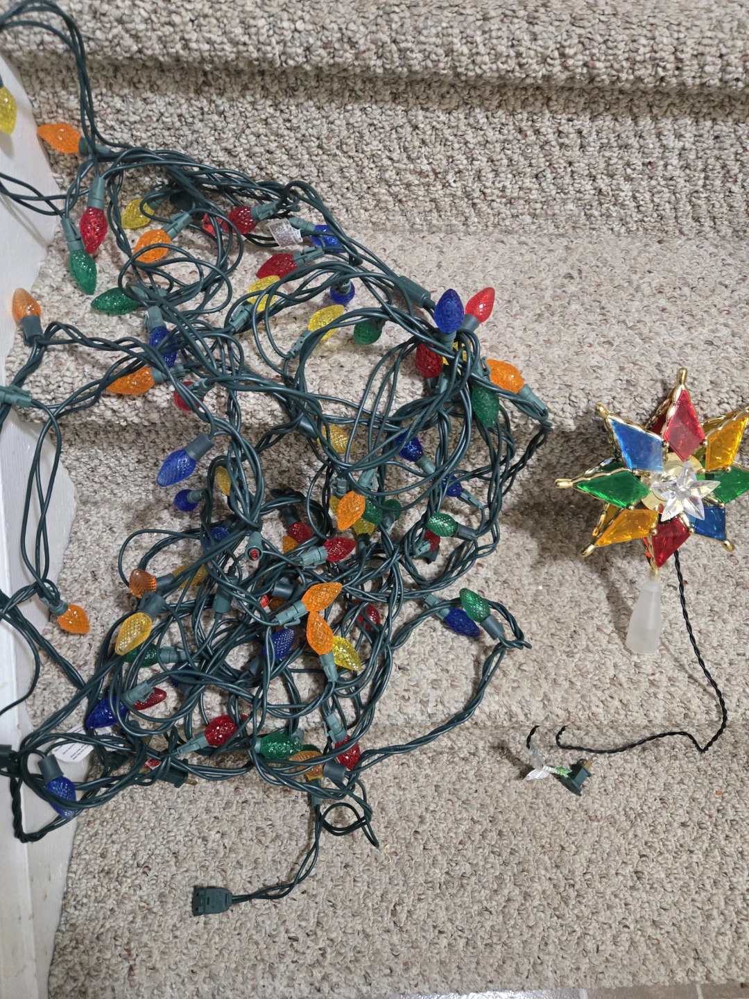 #gifting Outdoor Vintage Christmas Lights with Star Tree Topper