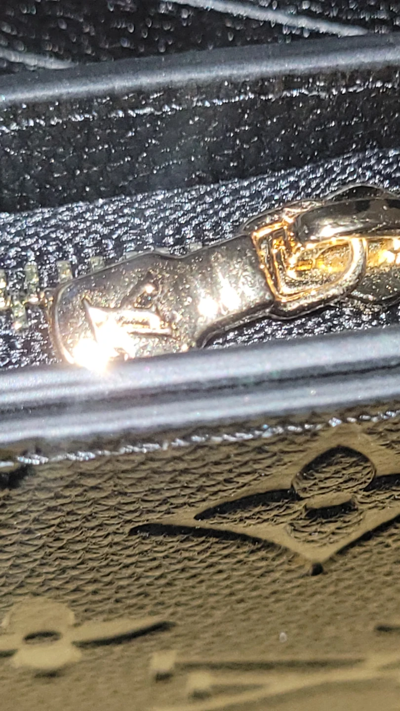 Black Leather Handbag and wallet BRAND NEW price drop!! - photo 5