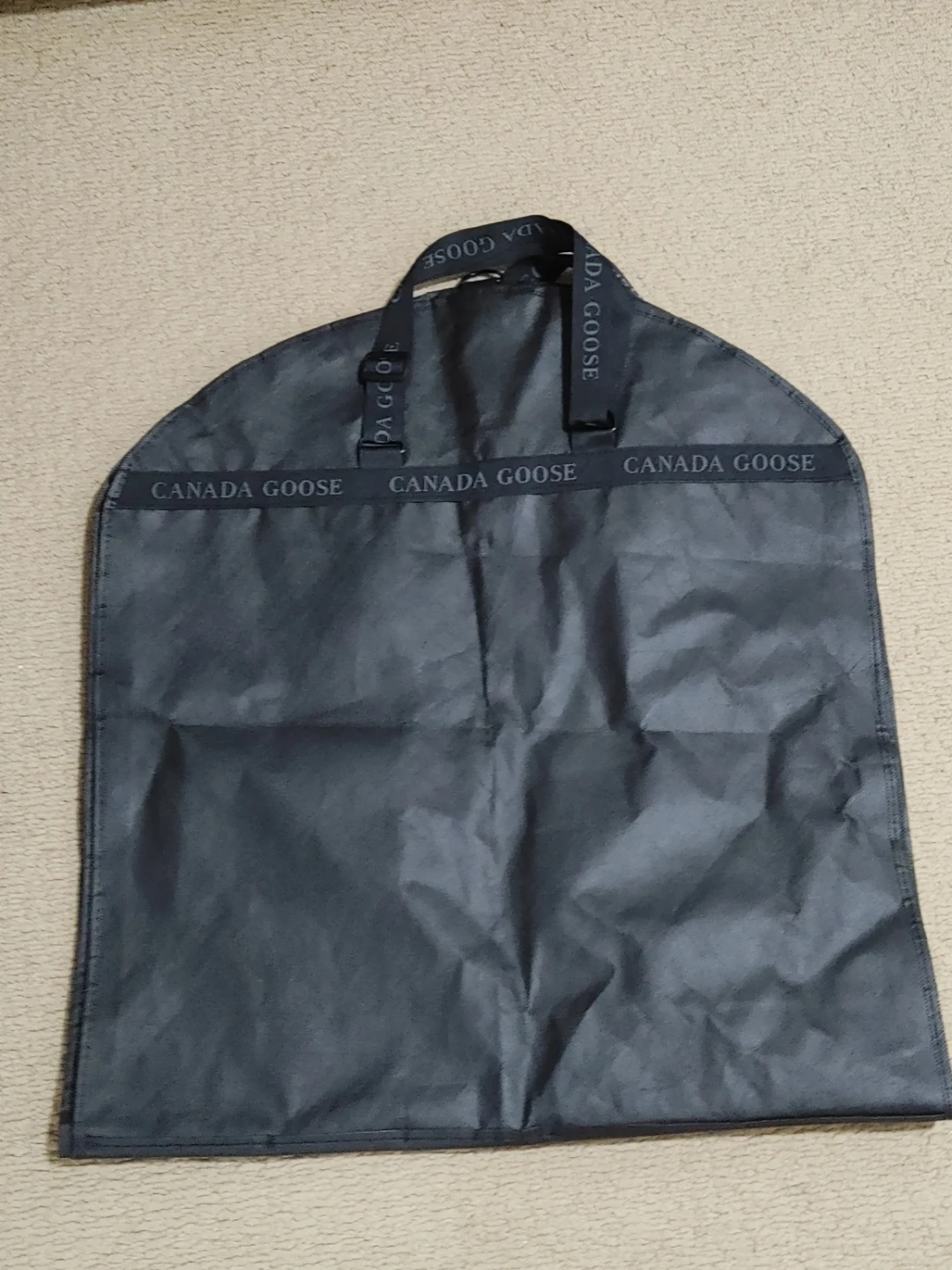 Canada Goose Garment Bag - Like New! - photo 2