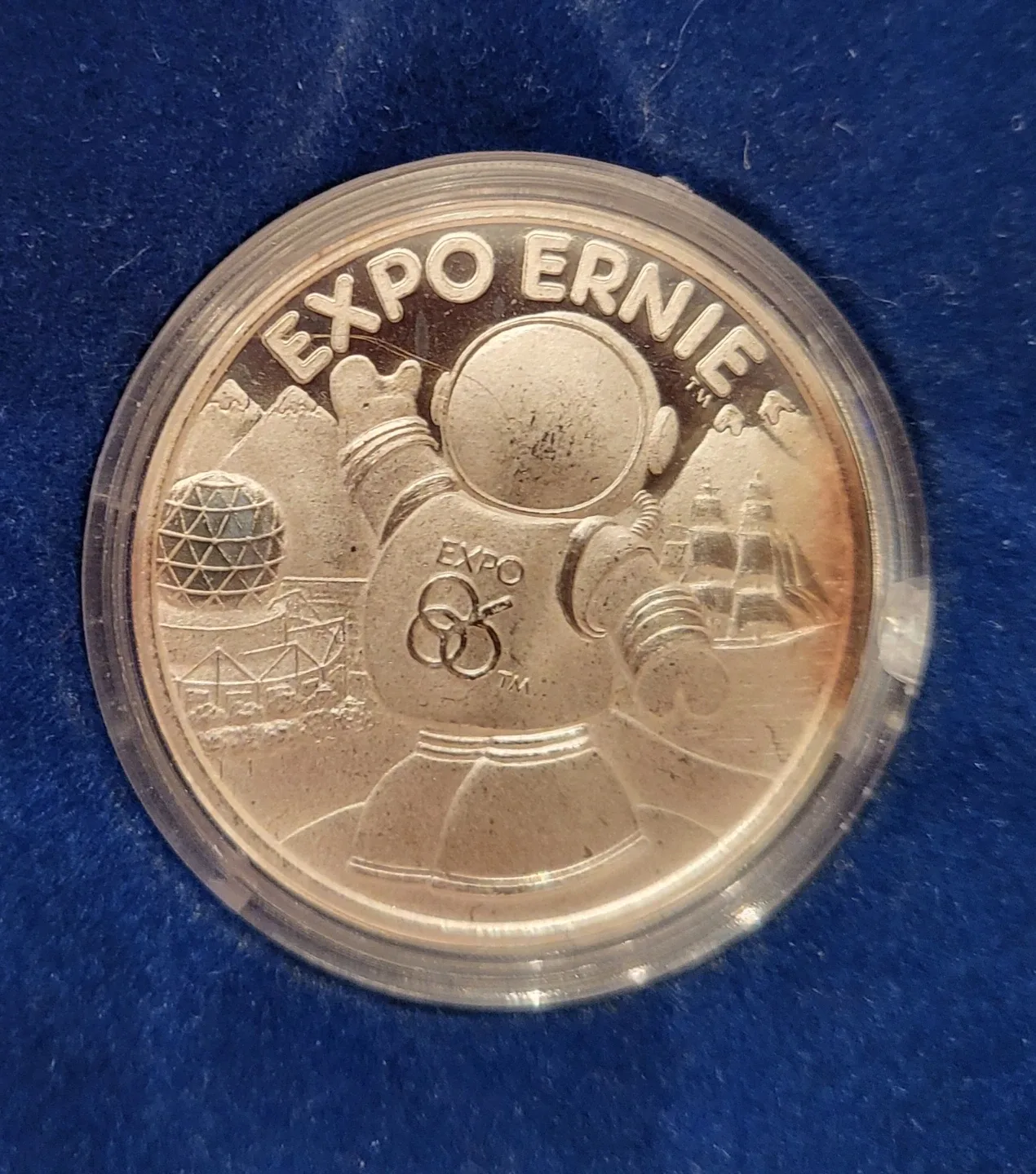 Expo 86 Official Fine Silver Commemorative Medallions Set image indicator(4)