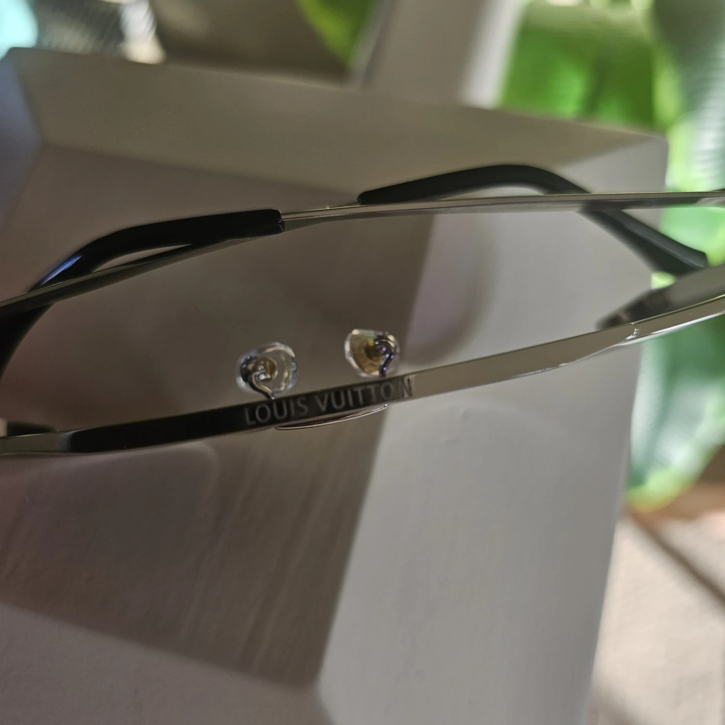 Louis Vuitton Sunglasses - photo 2