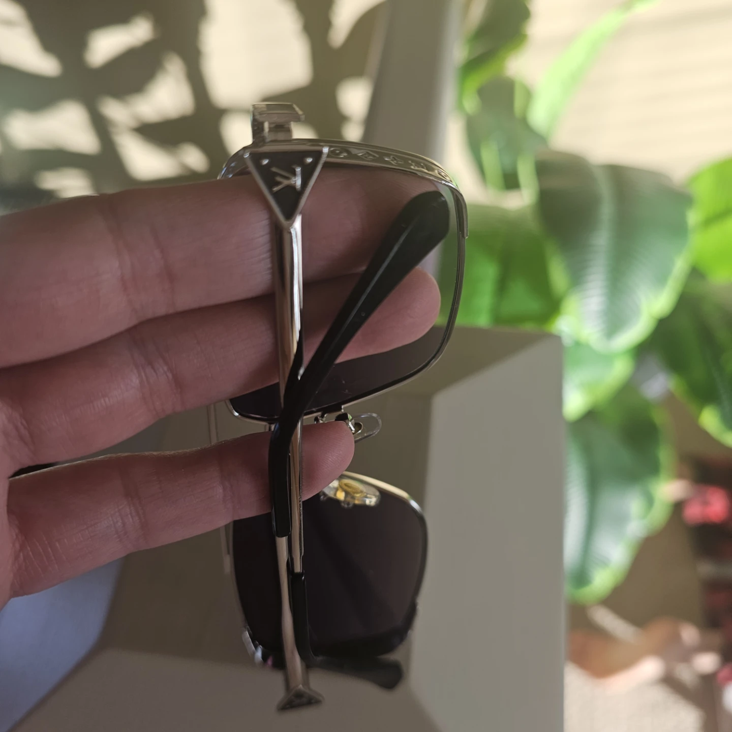 Louis Vuitton Sunglasses - photo 3