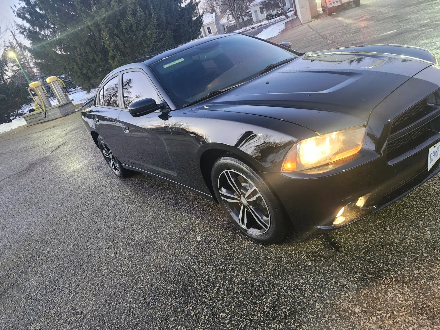 Dodge Charger - Black Sedan image indicator(10)