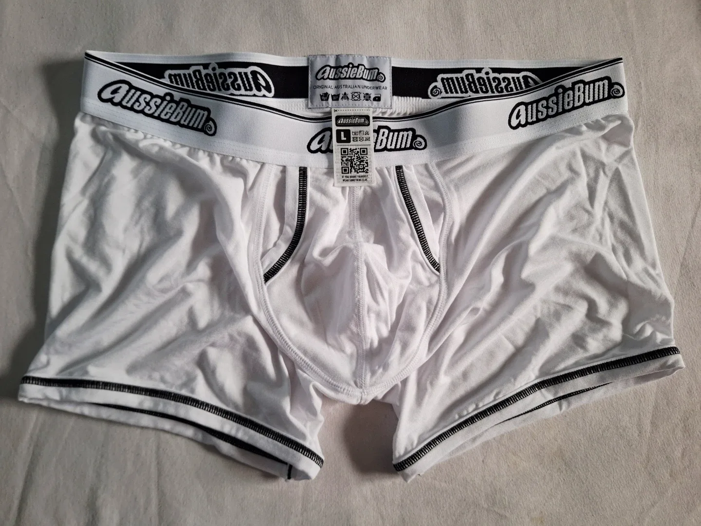 TG exclusive - AussieBum White Trunk, Size L