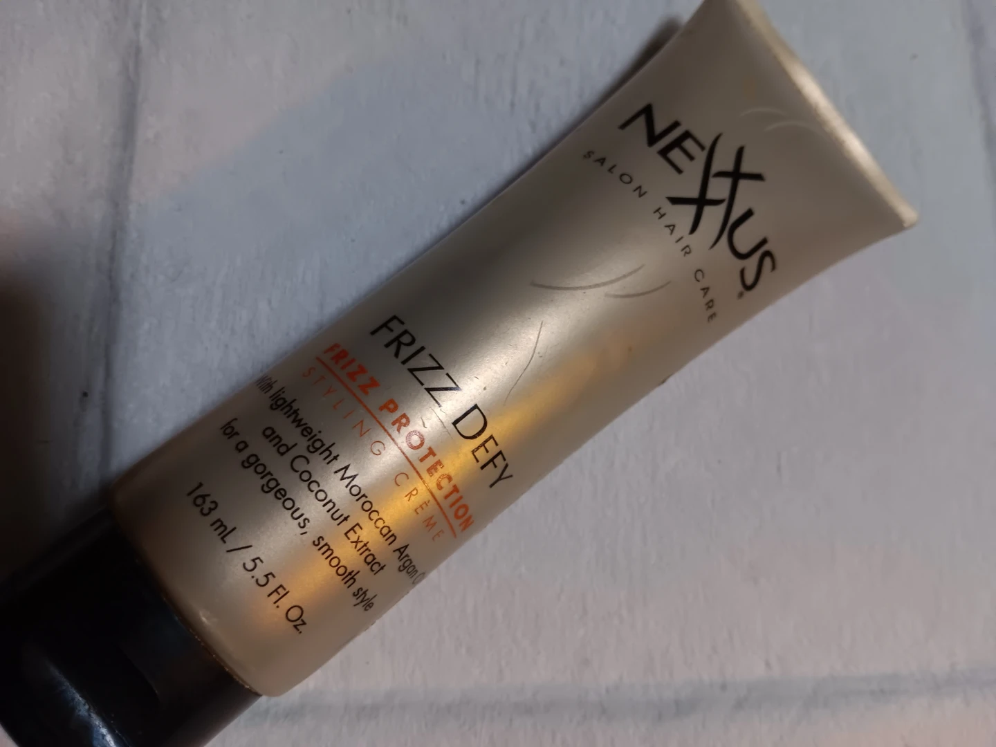 Nexxus Frizz Defy Styling Creme - 5.5 fl oz #gifting