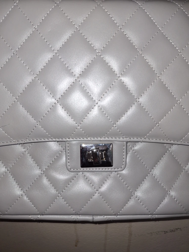 Quilted Leather Shoulder Bag xxl - photo 3