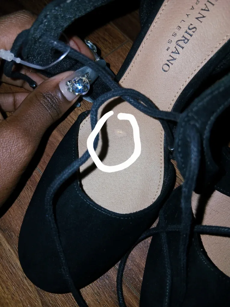 Christian Siriano Black Heels - 6.5 image indicator(8)