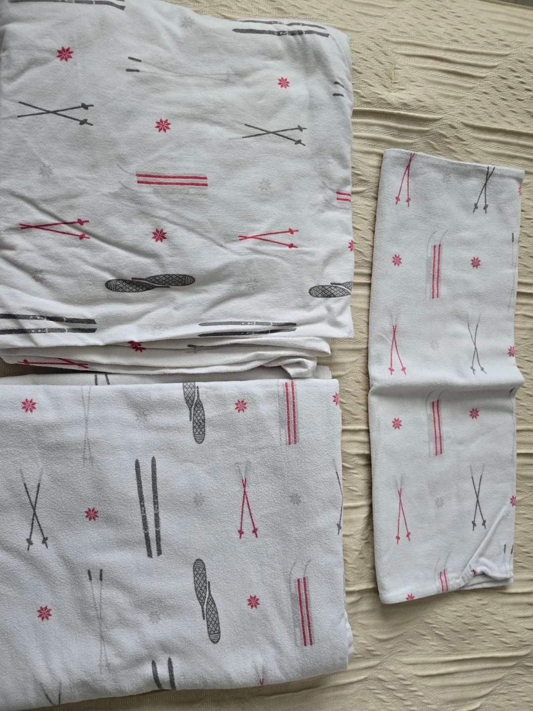 Twin Ski Patterned Bedding Set 3pc