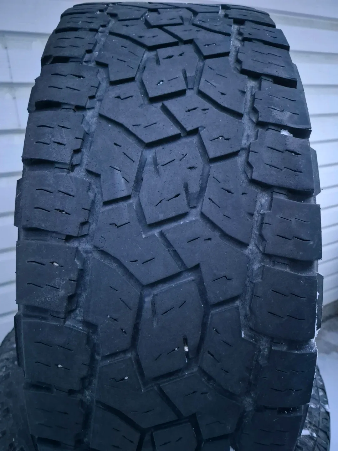 Toyo Tires 35x12.50R20LT set of Tire