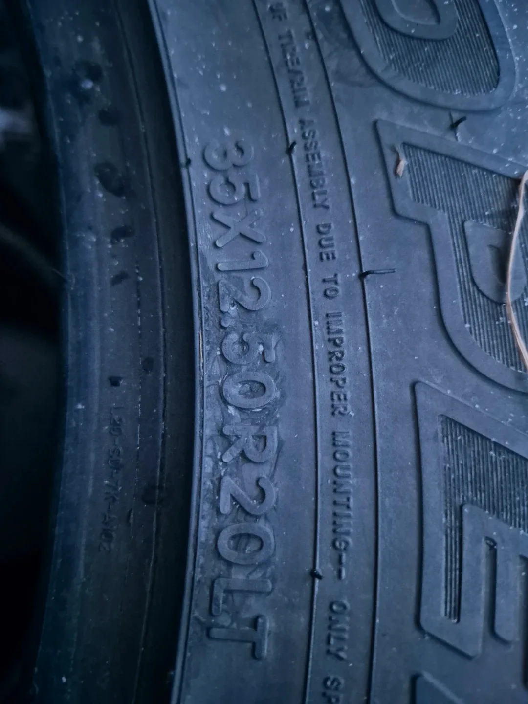 Toyo Tires 35x12.50R20LT set of Tire image indicator(4)