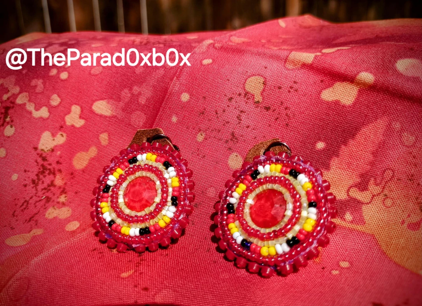 Handmade Beaded Earrings - photo 2
