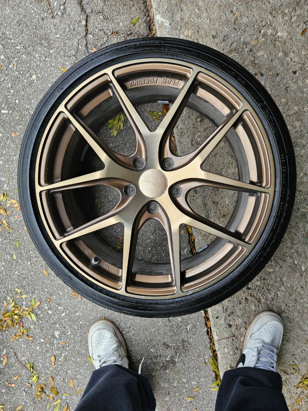 235/35/19, 5 x 114.3. Fast FC04 wheels and summer tires