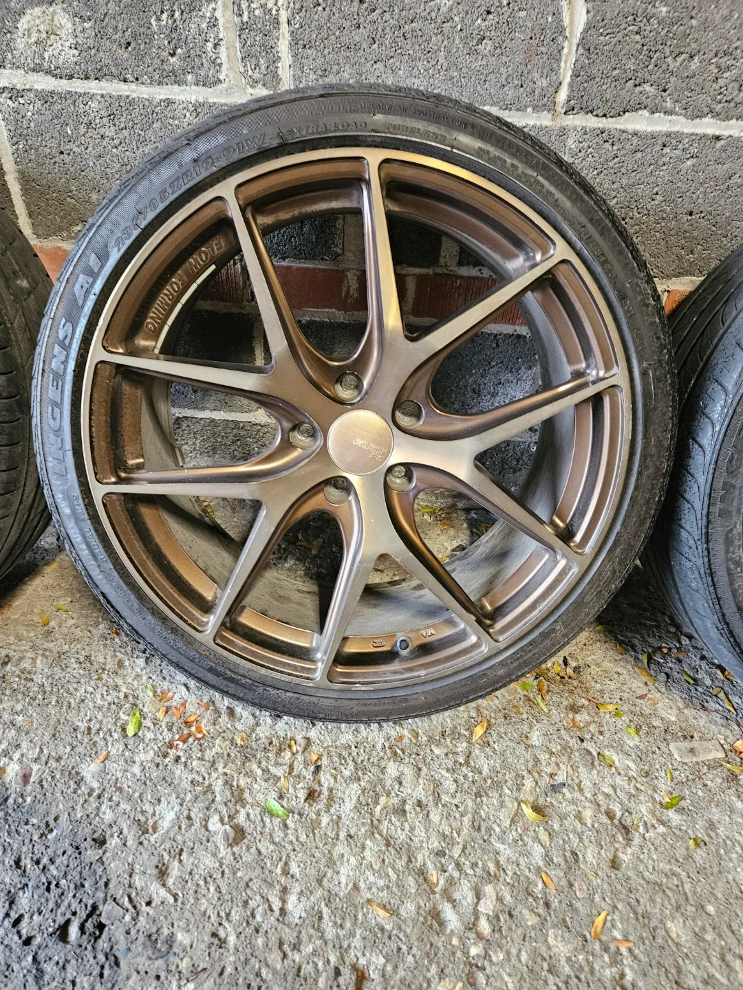 235/35/19, 5 x 114.3. Fast FC04 wheels and summer tires image indicator(6)