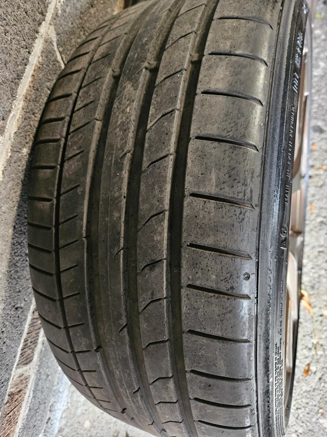 235/35/19, 5 x 114.3. Fast FC04 wheels and summer tires image indicator(9)