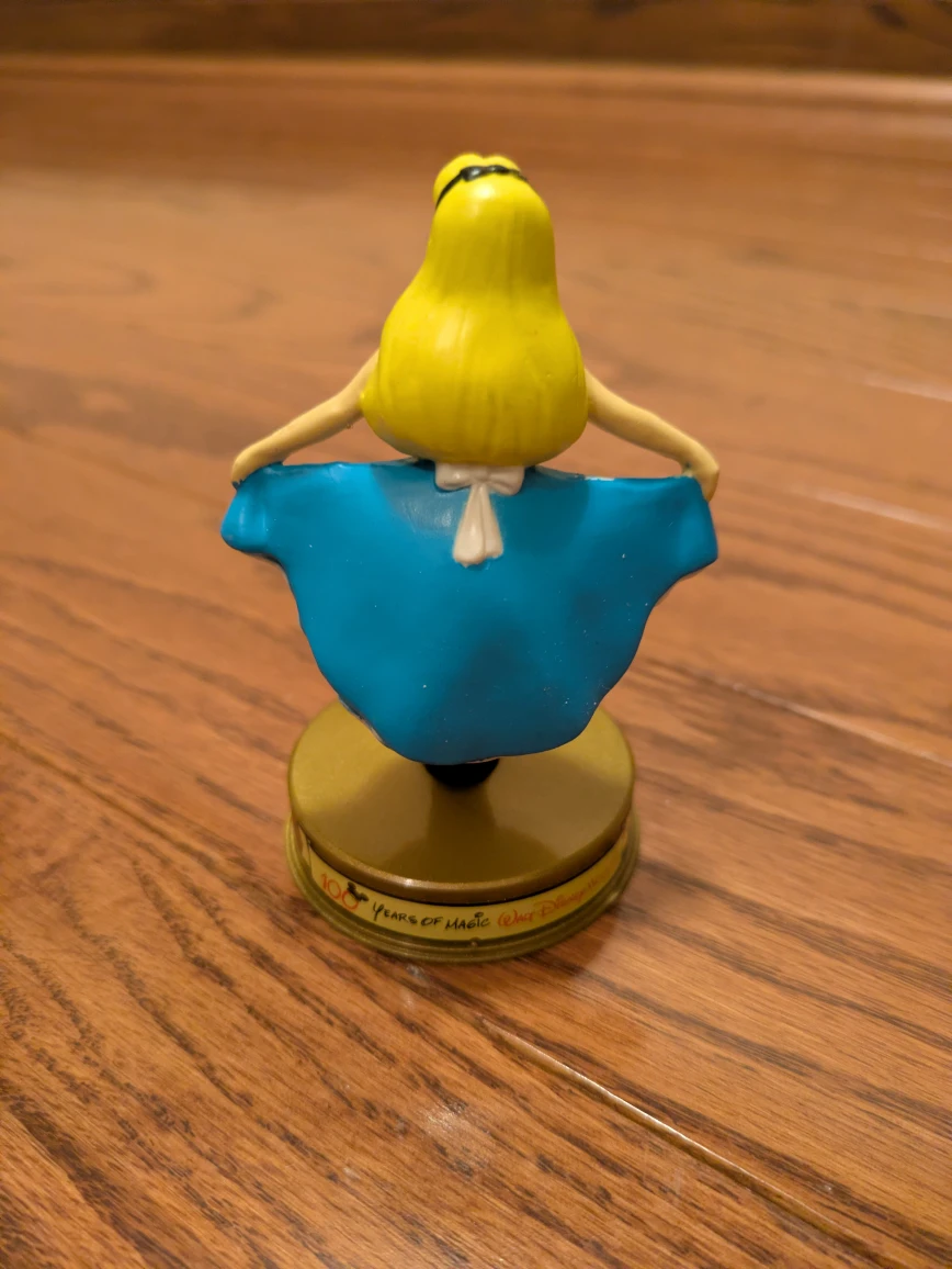 Alice in Wonderland 50 Years of Magic Figurine # cleanout - photo 3