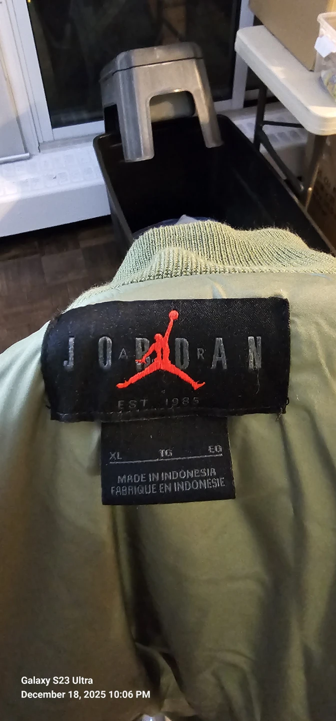 Jordan Bomber Jacket XL Olive Green - photo 4