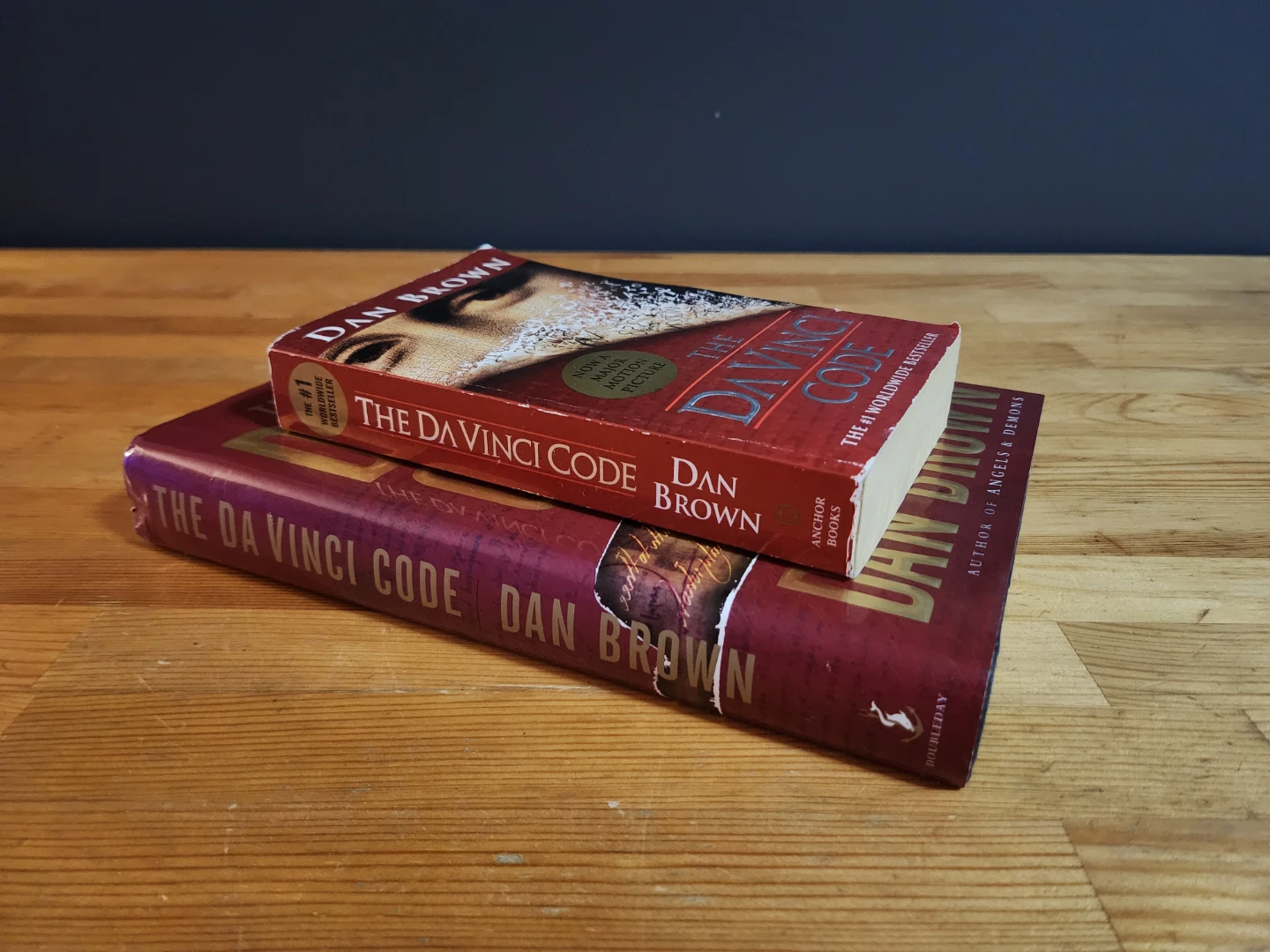 The Da Vinci Code by Dan Brown - Hardcover/Paperback #Cleanout - photo 2