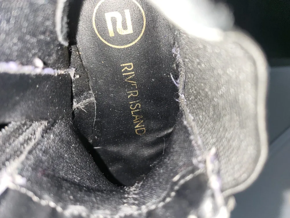 River Island Black Toddler Boots - Size 4 image indicator(4)