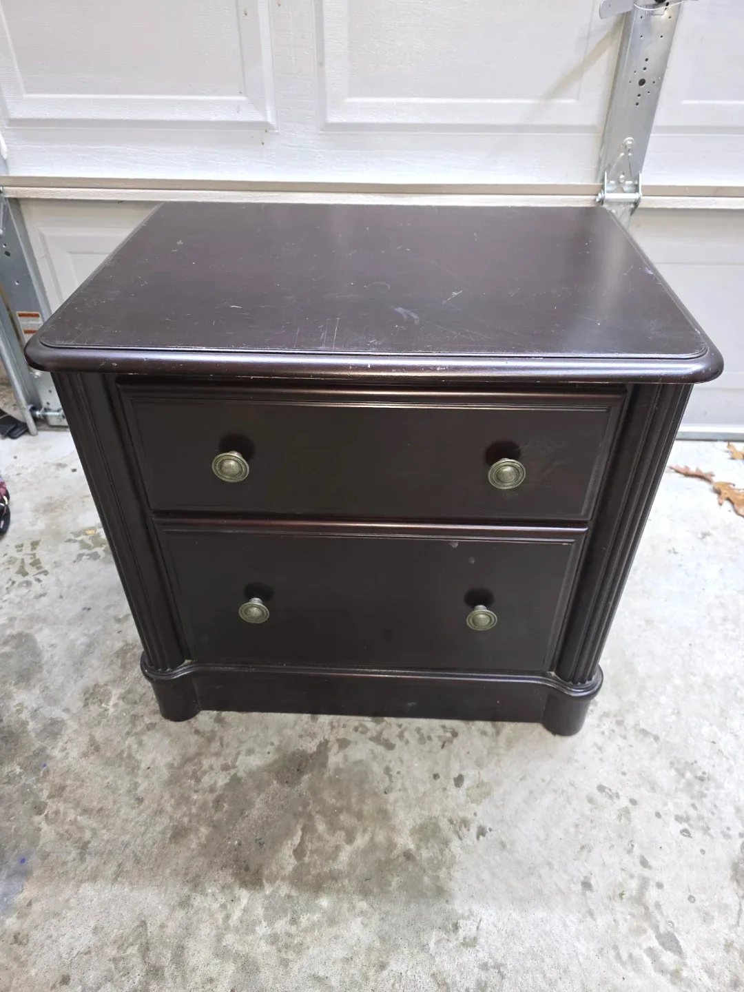 Brown 2-Drawer Nightstand