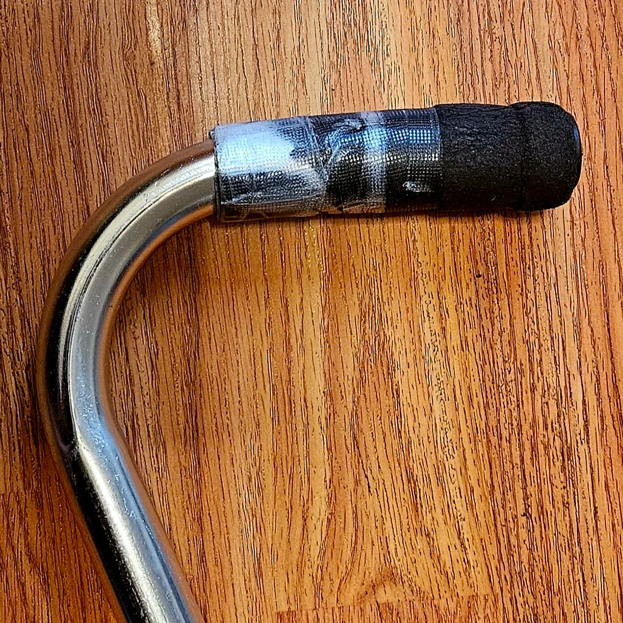 Quad Walking Cane ♻️ #cleanout #freecycle image indicator(4)