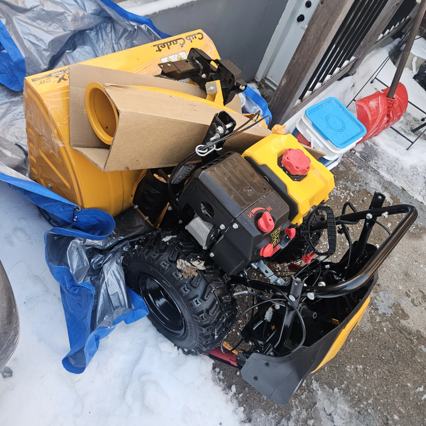 Cub Cadet 2X 28 IntelliPower Snow Blower - photo 3