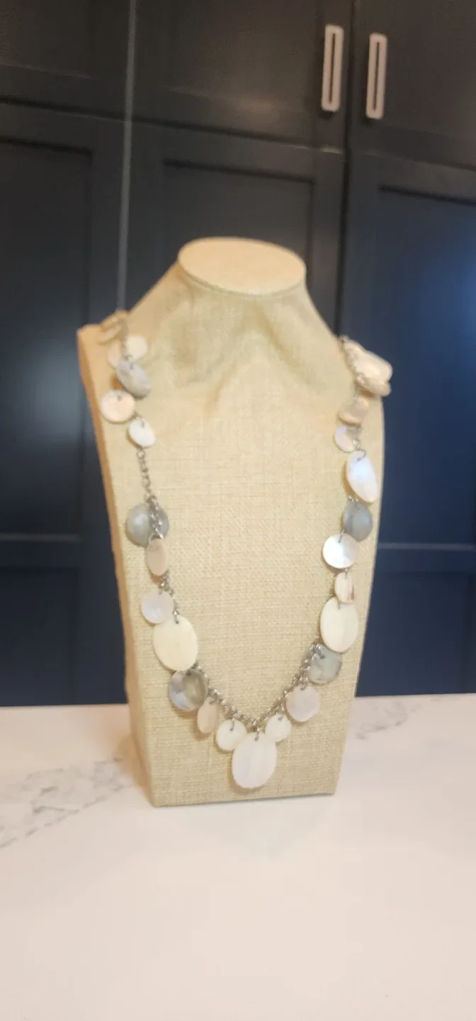Iridescent Mother of Pearl Disc Necklace