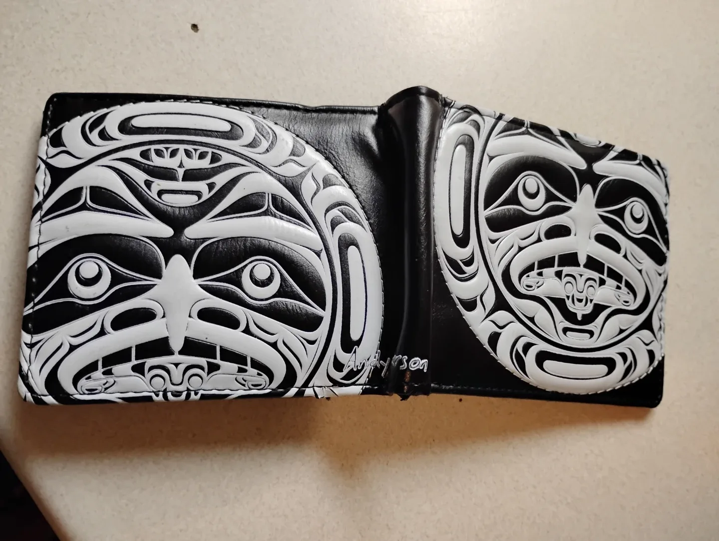 Andy Everson Wallet image indicator(3)