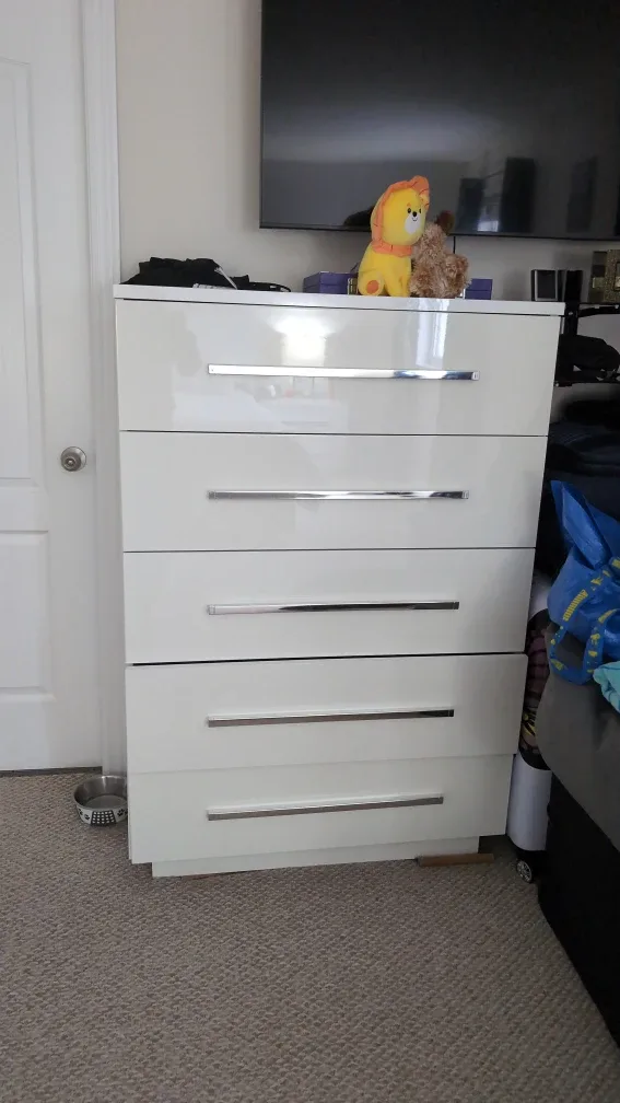 Queen bed, boxes, White Dresser, chest and 2 Nightstands Set image indicator(6)