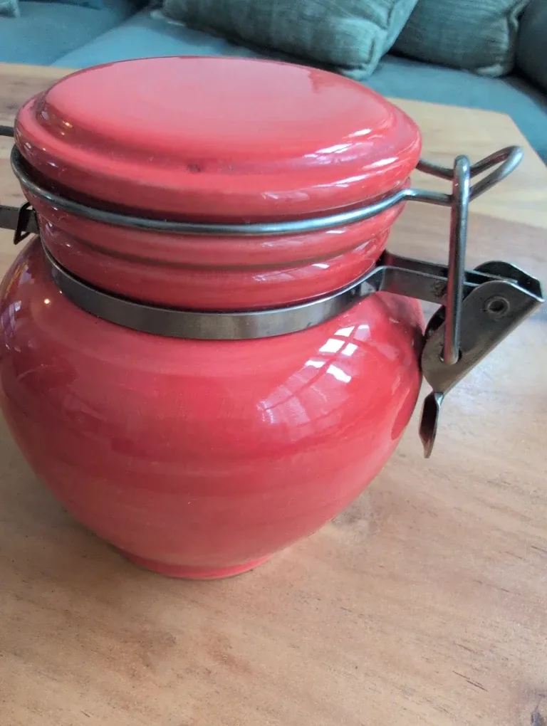 Small Ceramic Canister Lock Lid - #cleanout image indicator(3)